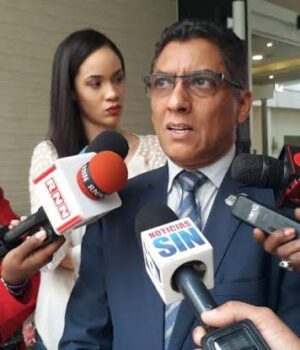 Marcos Cross afirma que tal como ocurrió en Colombia y Perú, el voto de los dominicanos en el exterior será decisivo en el 2028