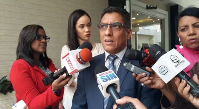Marcos Cross afirma que tal como ocurrió en Colombia y Perú, el voto de los dominicanos en el exterior será decisivo en el 2028